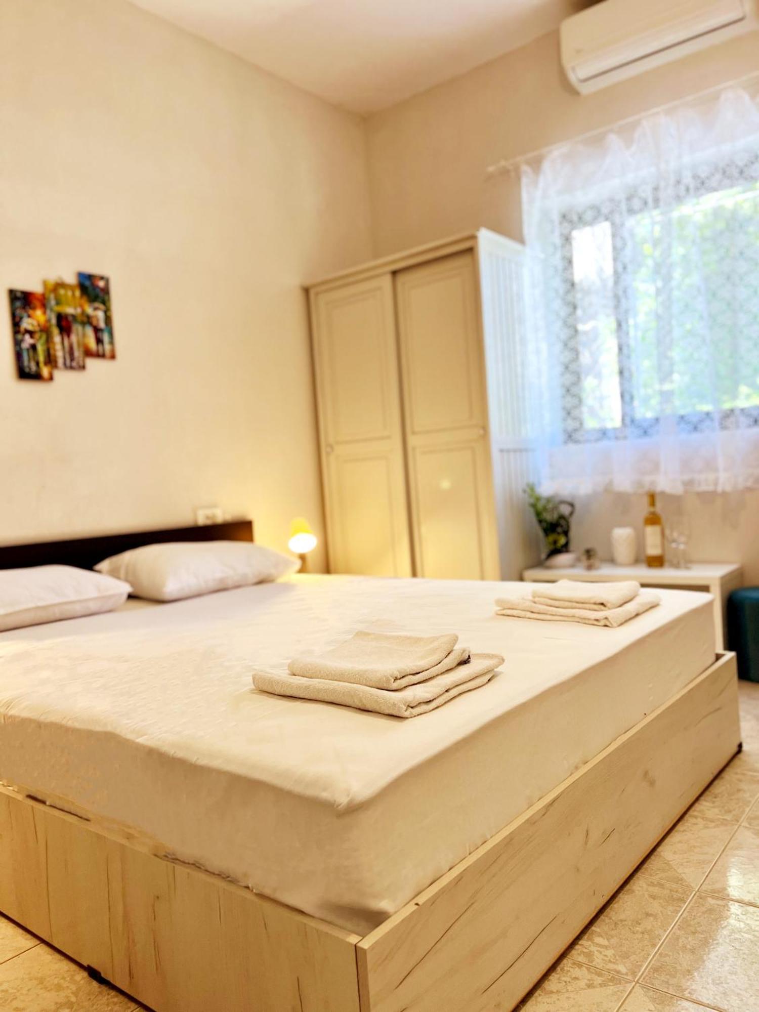 Guest House Julia Stavros  Zimmer foto